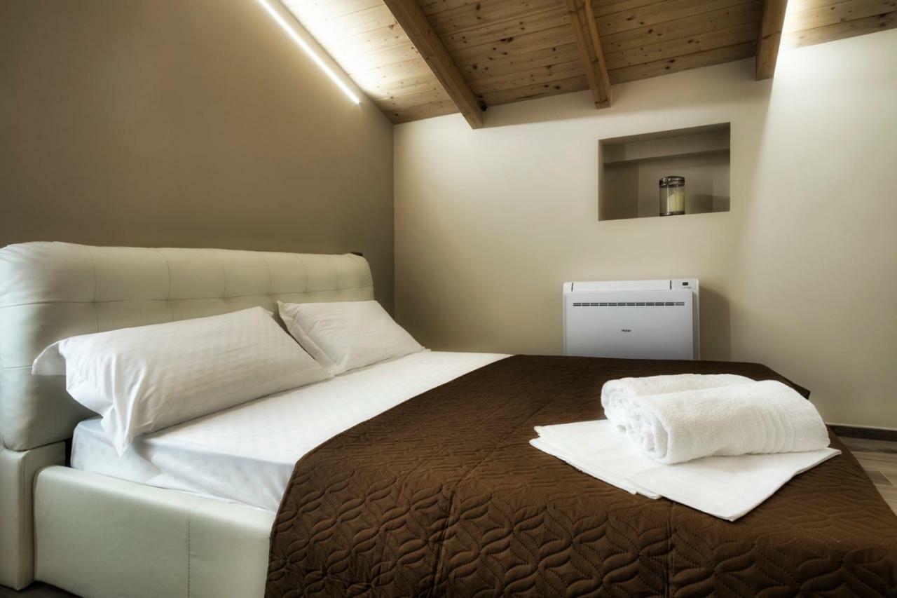Palazzo Eugenia Suites Vasto Exterior photo
